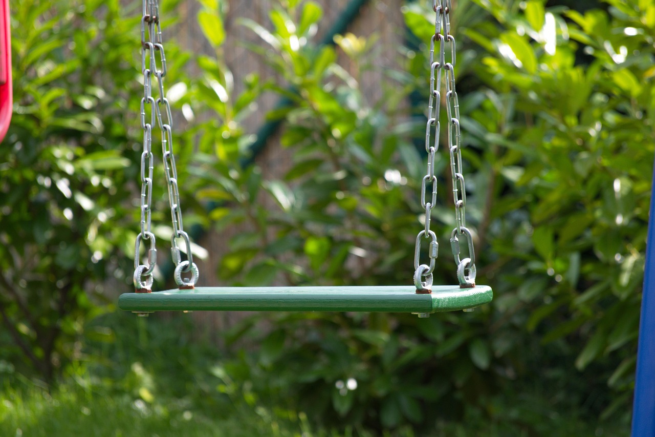 Garden hedge cutting services covering Dowra